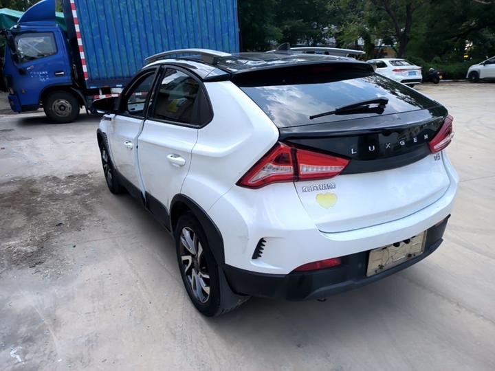 Luxgen U5 SUV 2017 1.6L CVT photo 4