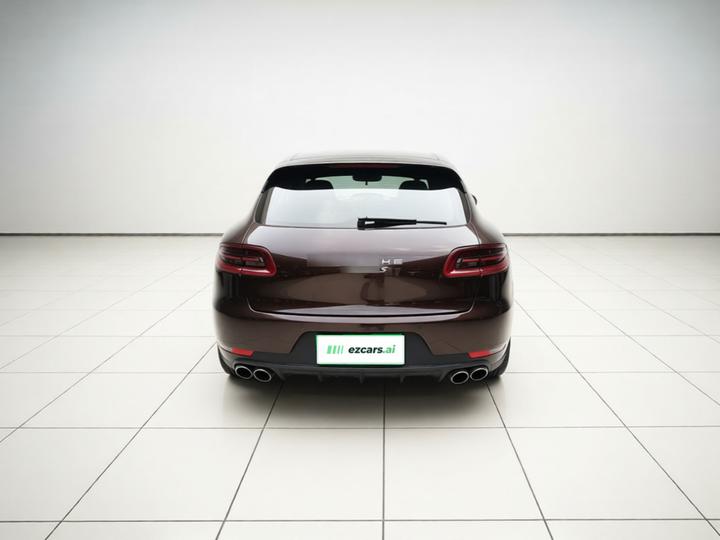2014 Macan 2.0T photo 3