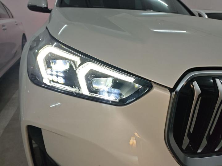 X1 2024 sDrive25Li M Sport Package photo 7
