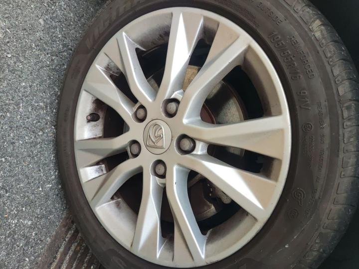 730 2014 1.5L MT Standard 7-Seater photo 8