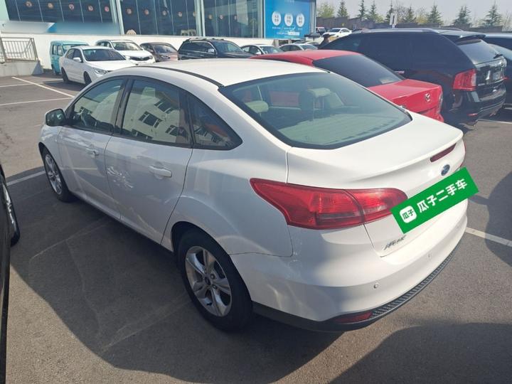 Focus 2017 Sedan 1.6L AT Comfort photo 4