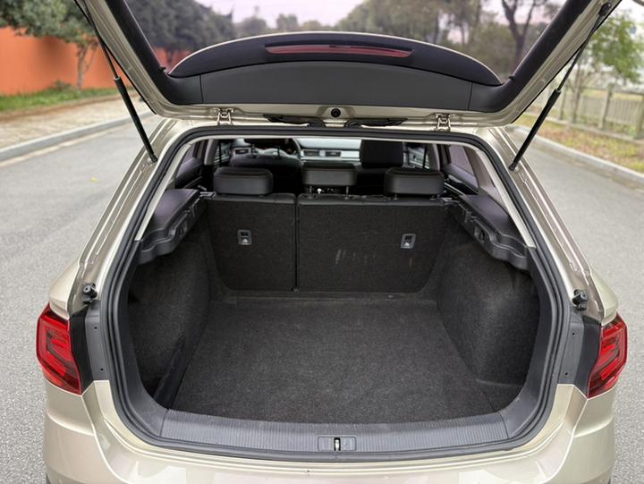 C-TREK 2018 1.5L AT Comfort photo 8