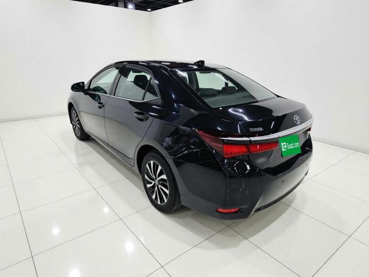 Corolla 2016 Hybrid 1.8L E-CVT Elite photo 4