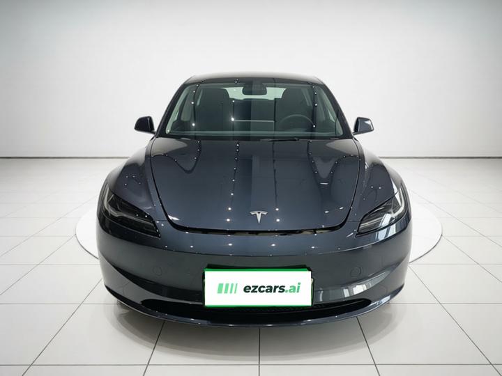 Model 3 2023 Long Range AWD photo 2
