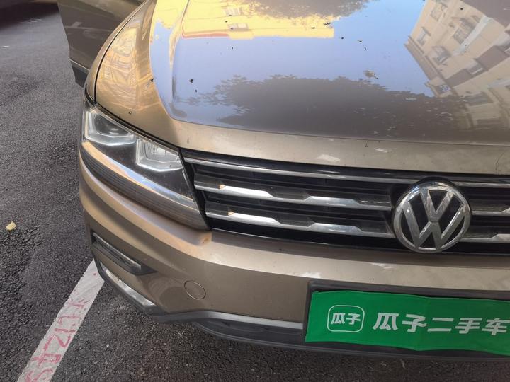 Tiguan L 2018 330TSI AT RWD Luxury photo 7