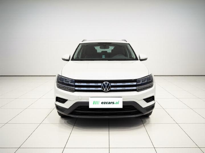 Tharu 2022 280TSI RWD photo 2