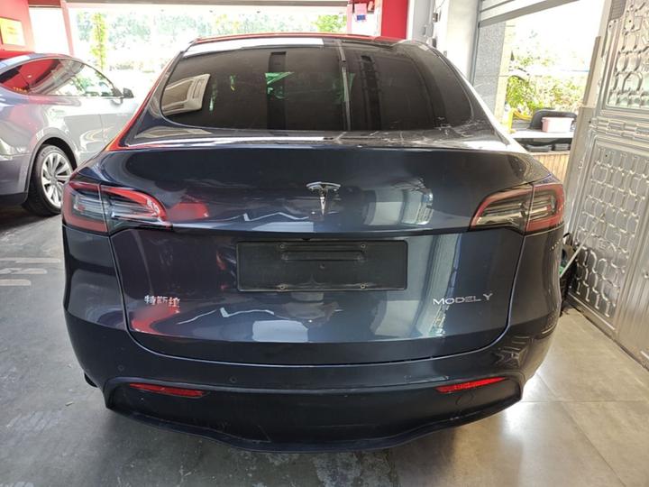 Model Y 2022 RWD photo 3