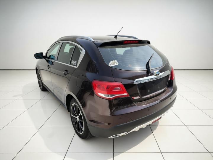 Emgrand 2017 Hatchback RS 1.3T CVT photo 4