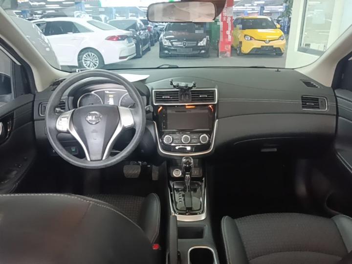 Tiida 2019 1.6L CVT China VI photo 5