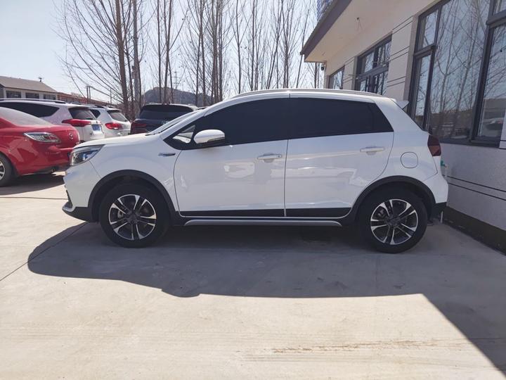 Vision X3 2019 Upgraded 1.5L MT Elite photo 4