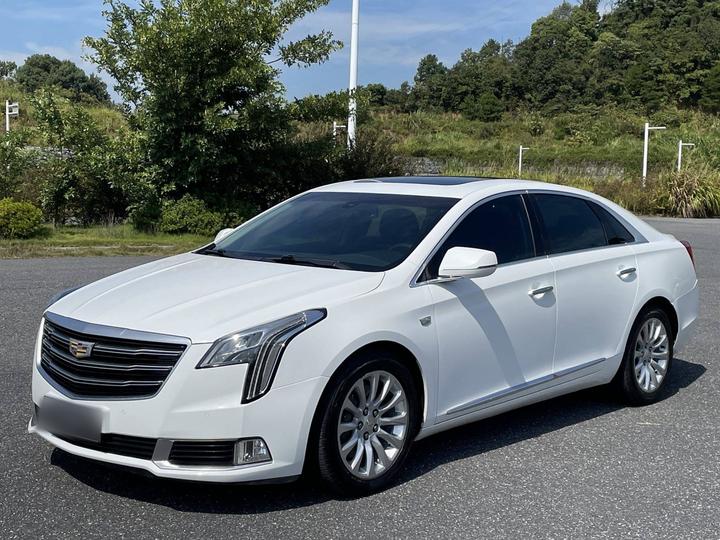 XTS 2018 28T Elite