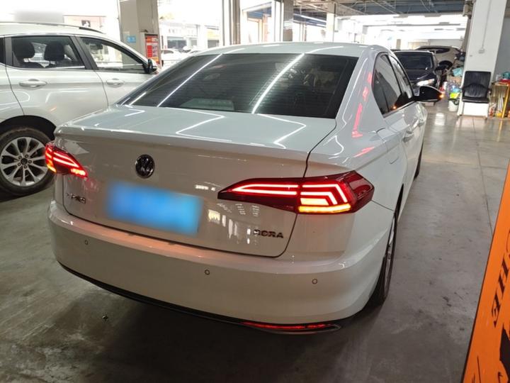Bora 2019 Facelift 1.5L AT Comfort China V photo 4