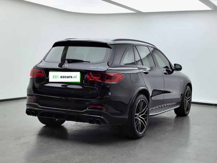 GLC AMG 2022 AMG GLC 43 4MATIC photo 3