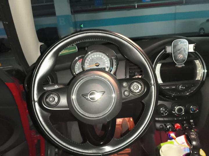 2016 1.5T COOPER photo 3