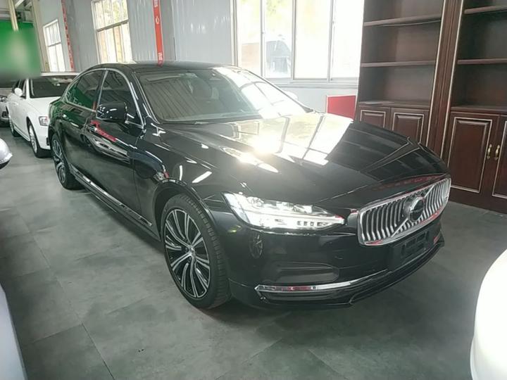 S90 2023 B5 Luxury photo 3