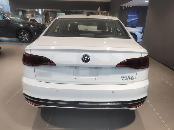 Bora 2024 200TSI DSGPRO photo 5