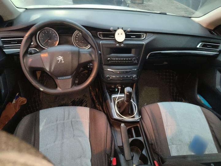 408 2014 1.8L MT Leading photo 5