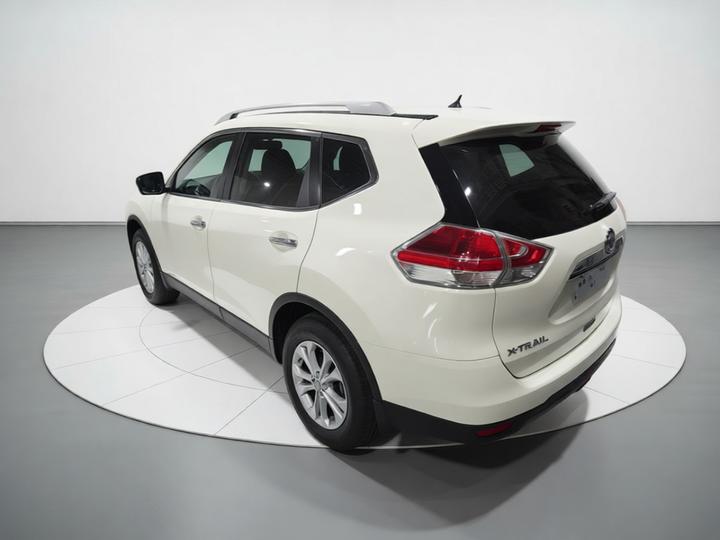 X-Trail 2014 2.0L CVT Comfort 2WD photo 4