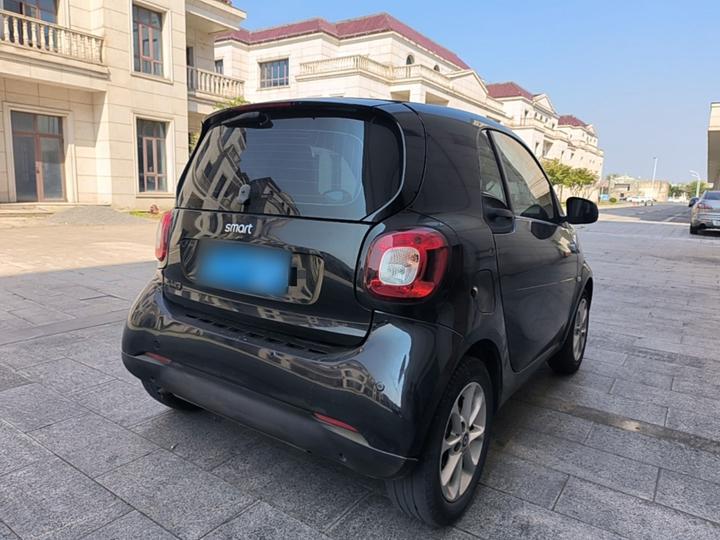 fortwo 2015 1.0L 52 Coupe photo 6