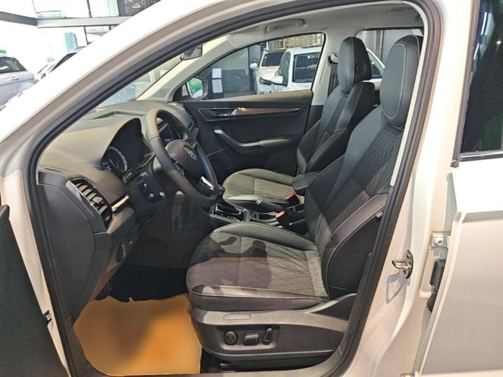 Karoq 2018 TSI280 Luxury China V photo 6