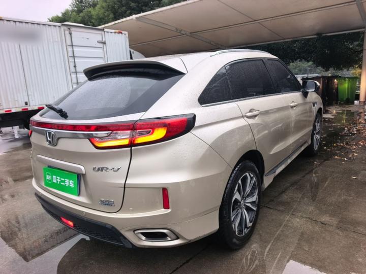 UR-V 2017 240TURBO RWD Classic China V photo 6