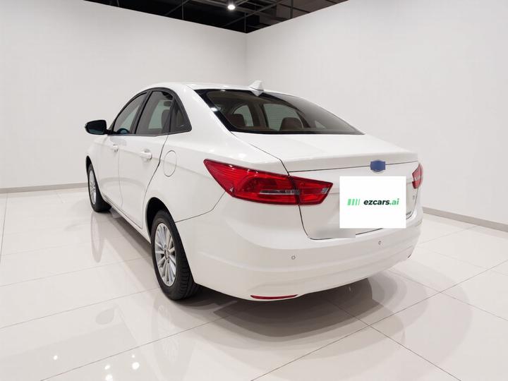 Escort 2017 1.5L AT Comfort photo 4