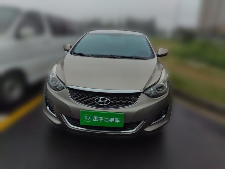 Elantra 2016 1.6L AT Smart photo 2