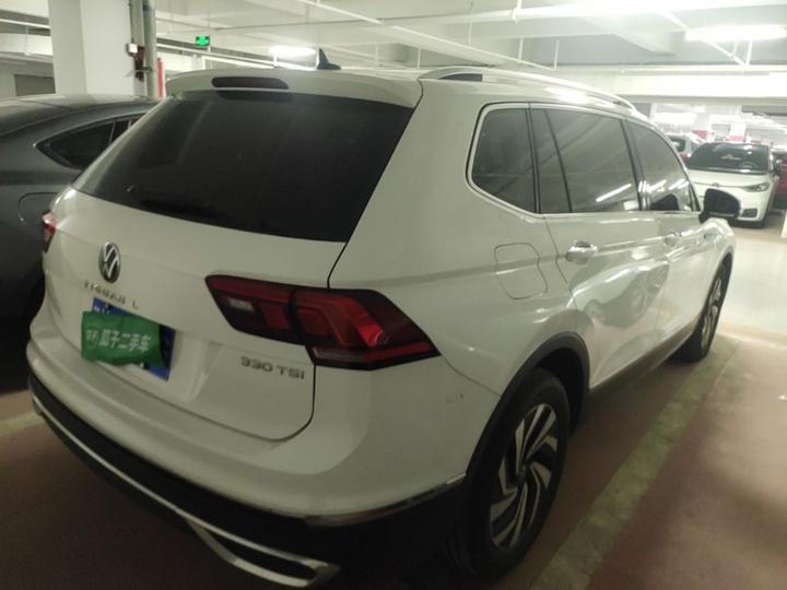 Tiguan L 2022 330TSI AT RWD Smart photo 7