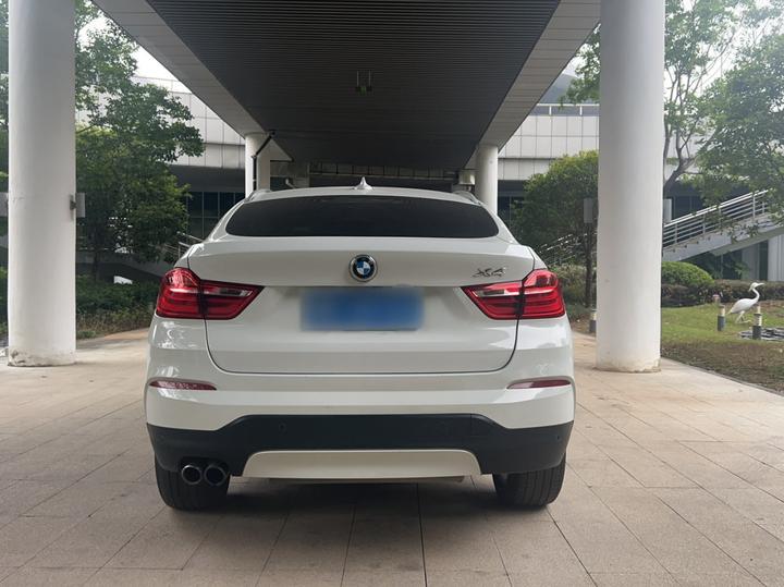 X4 2014 xDrive28i Leading photo 3