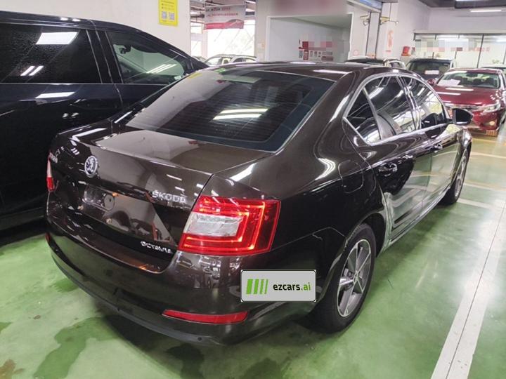 Octavia 2016 1.6L AT photo 4