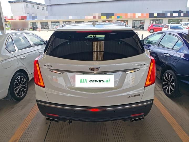 XT5 2018 25T Luxury photo 3