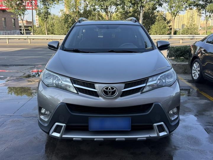RAV4 2015 2.0L CVT RWD photo 2