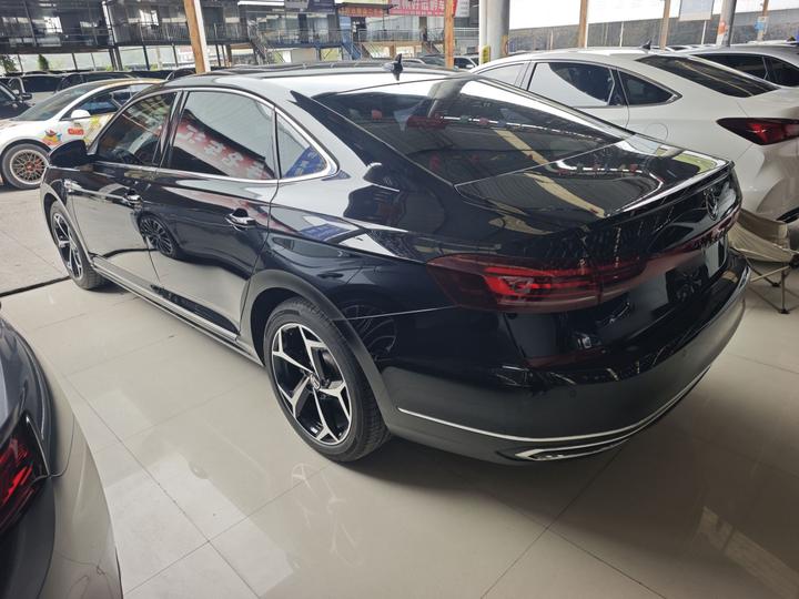 Passat 2025 380TSI photo 4