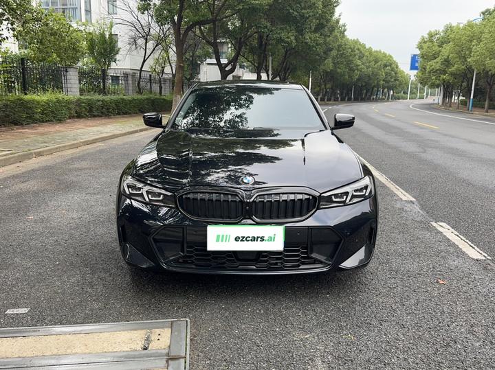 3 Series 2025 330Li M M Sport Night Package photo 2