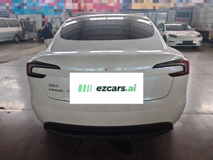Model 3 2025 RWD photo 3