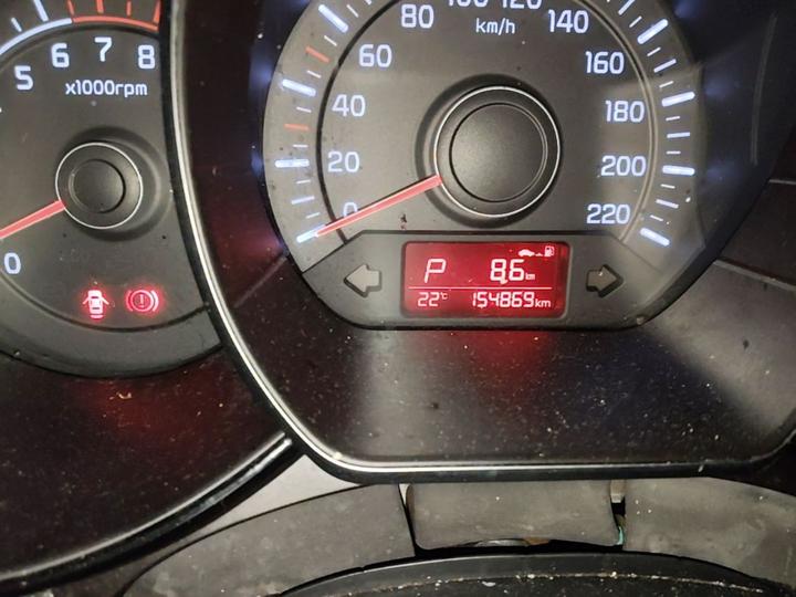 K2 2015 Hatchback 1.4L AT GLS photo 6