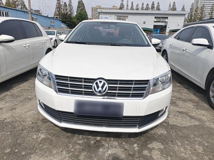 Lavida 2013 Facelift Classic 1.6L AT Comfort photo 2