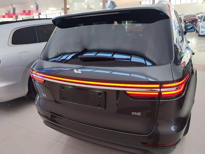 Li Auto ONE 2020 EREV 6-Seater photo 3