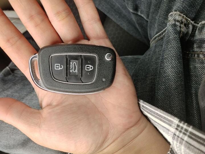 Elantra 2016 1.6L AT Smart Elite photo 8