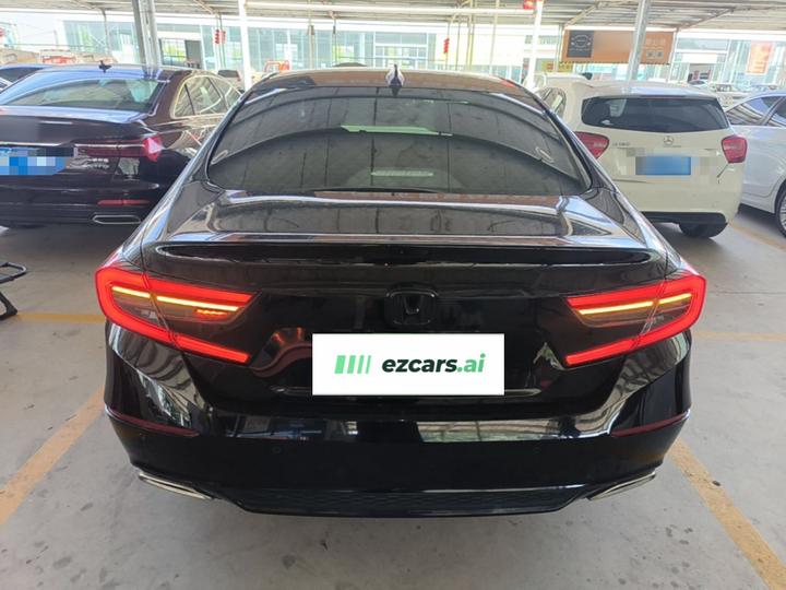 Accord 2022 260TURBO Luxury photo 3