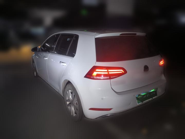 Golf 2018 230TSI AT Comfort photo 4