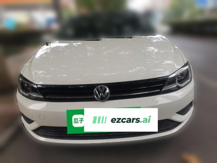 Lamando 2018 230TSI DSG photo 2