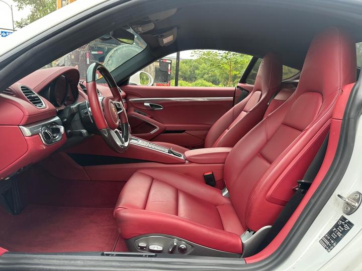 718 2022 Cayman 2.0T photo 7