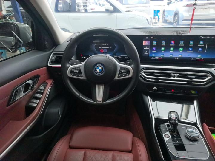 i3 2022 eDrive 35 L photo 6