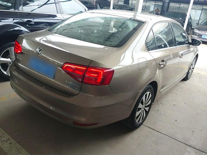 Sagitar 2017 230TSI AT Comfort photo 4