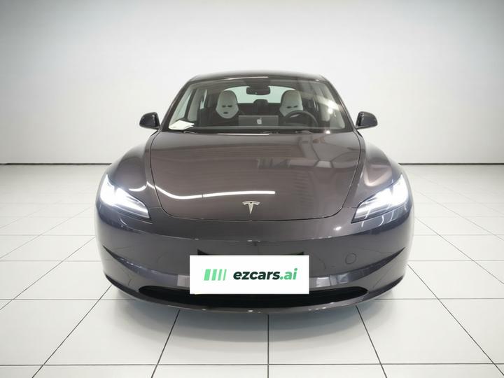 Model 3 2025 RWD photo 2