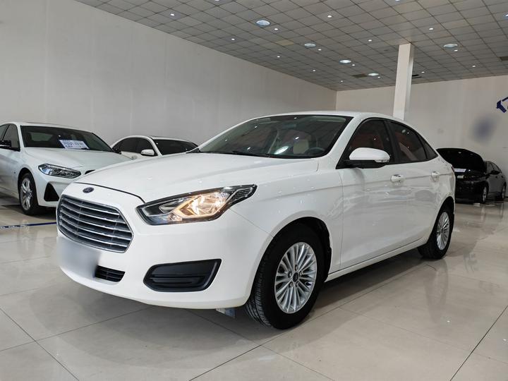 Escort 2017 Facelift 1.5L AT Comfort