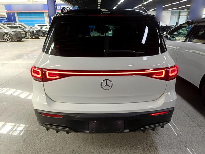 EQB 2022 EQB 350 4MATIC Special photo 3