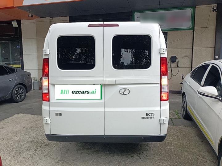 Ruichi EV EC75 2025 Pioneer Ⅰ 52.16kWh photo 3
