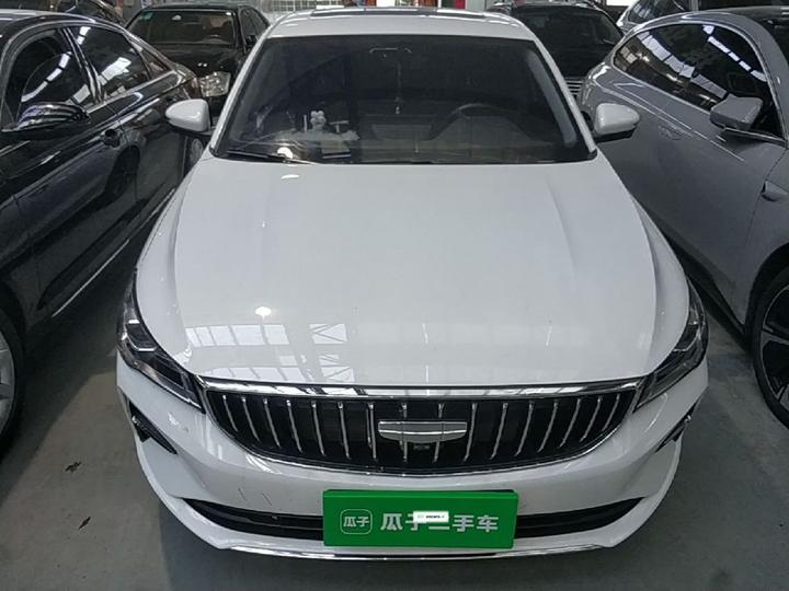 Emgrand 2025 4 1.5L CVT Premium photo 2